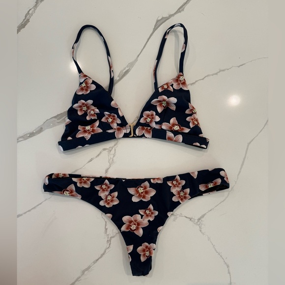 acacia swimwear Other - Acacia Lawai Top ONLY in Isle